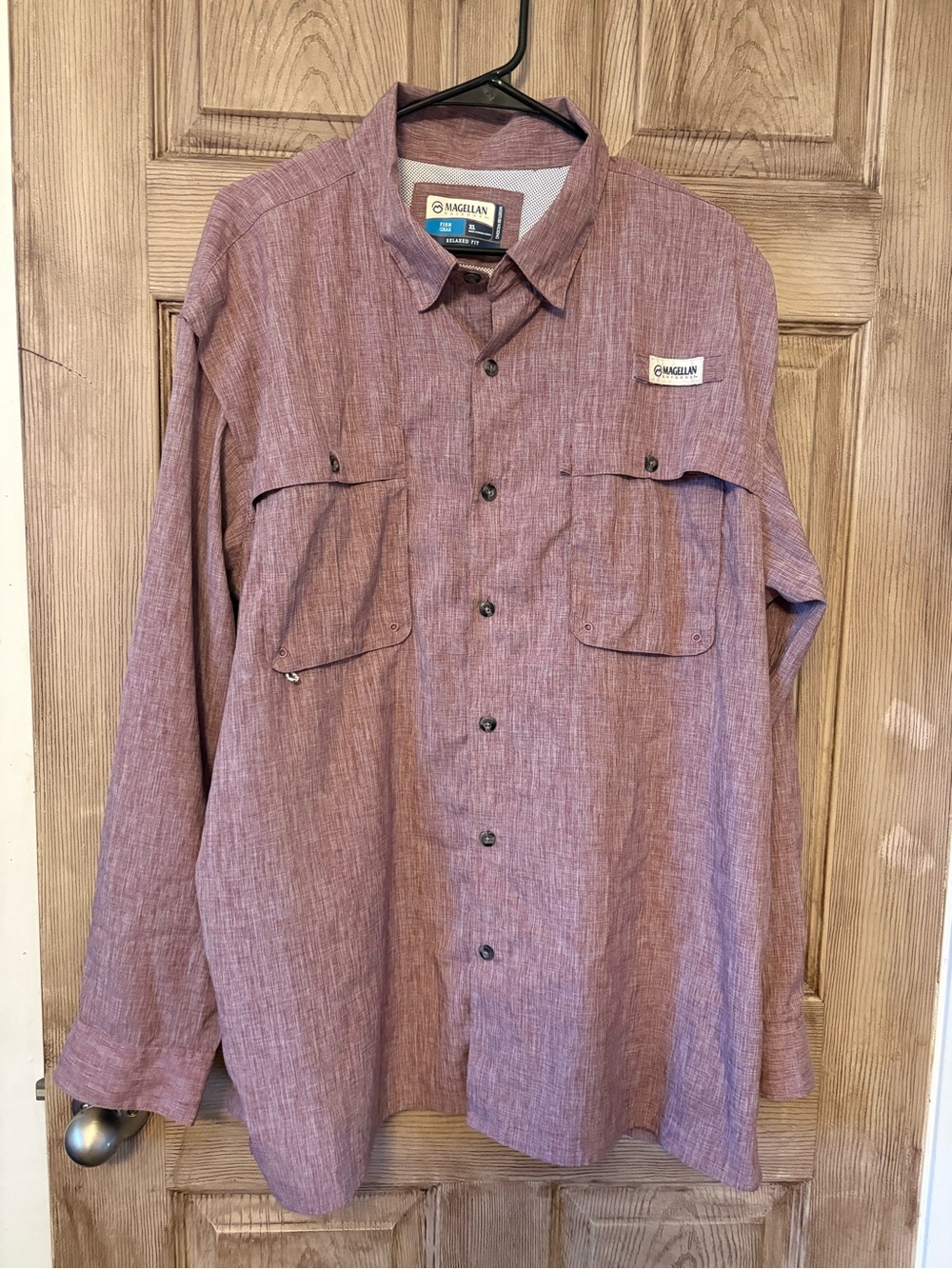 Magellan Vented Fishing Shirt Mens Sz XL Outdoors Relaxed Fit Long Sleeve Red